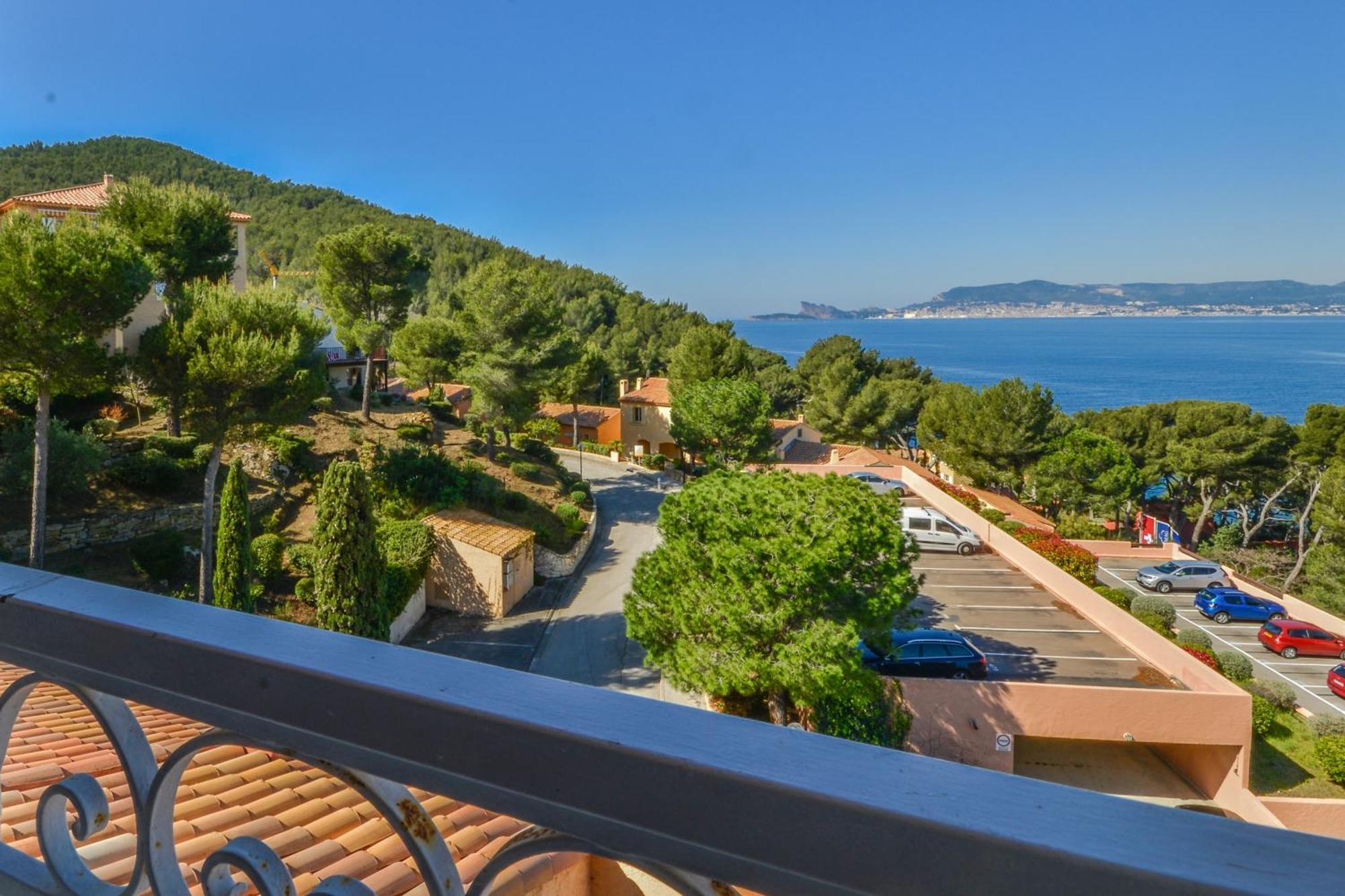 Vvf Residence Saint-Cyr-Sur-Mer Buitenkant foto
