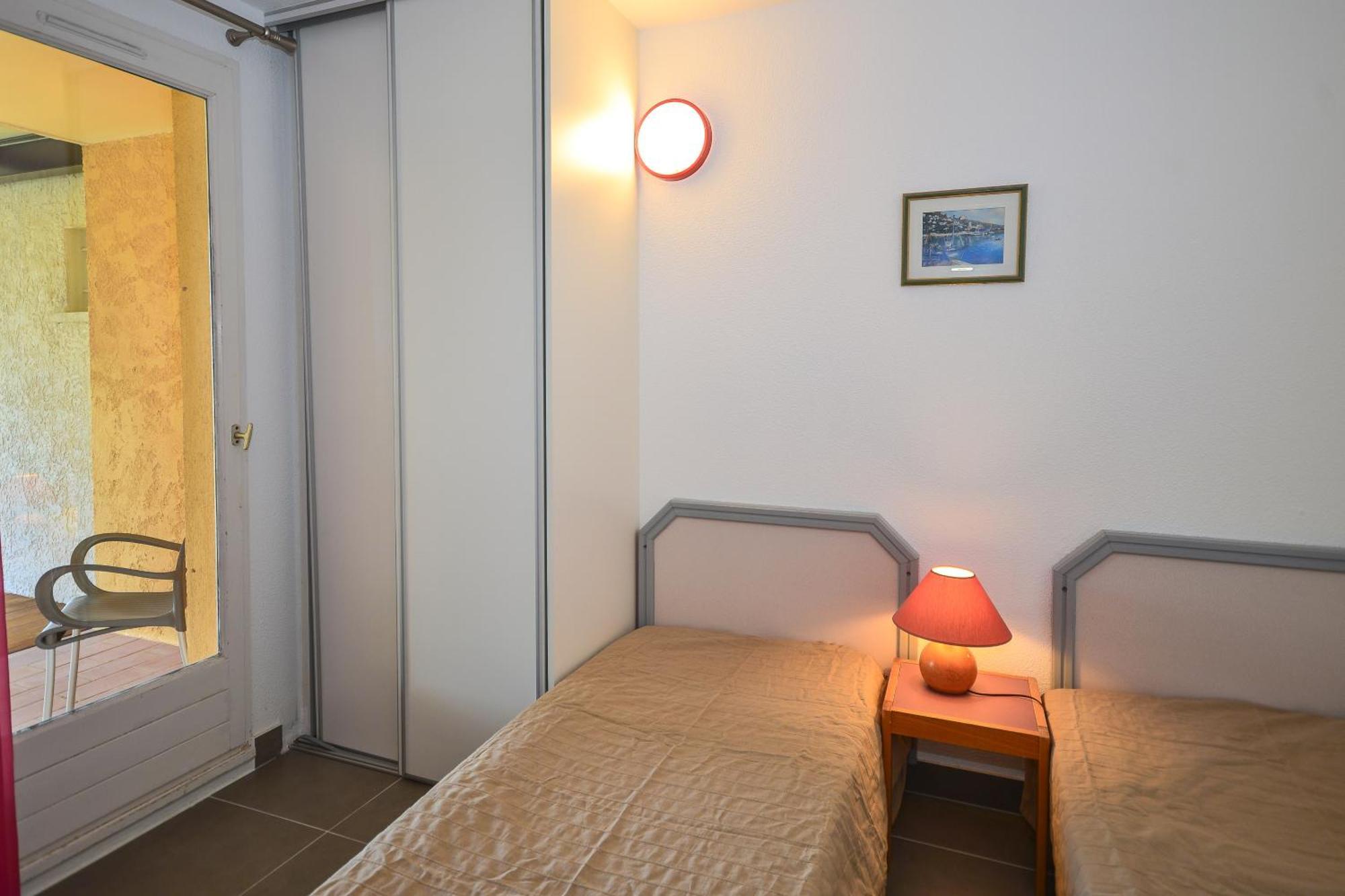 Vvf Residence Saint-Cyr-Sur-Mer Buitenkant foto