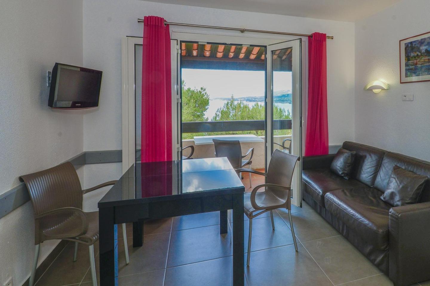 Vvf Residence Saint-Cyr-Sur-Mer Buitenkant foto