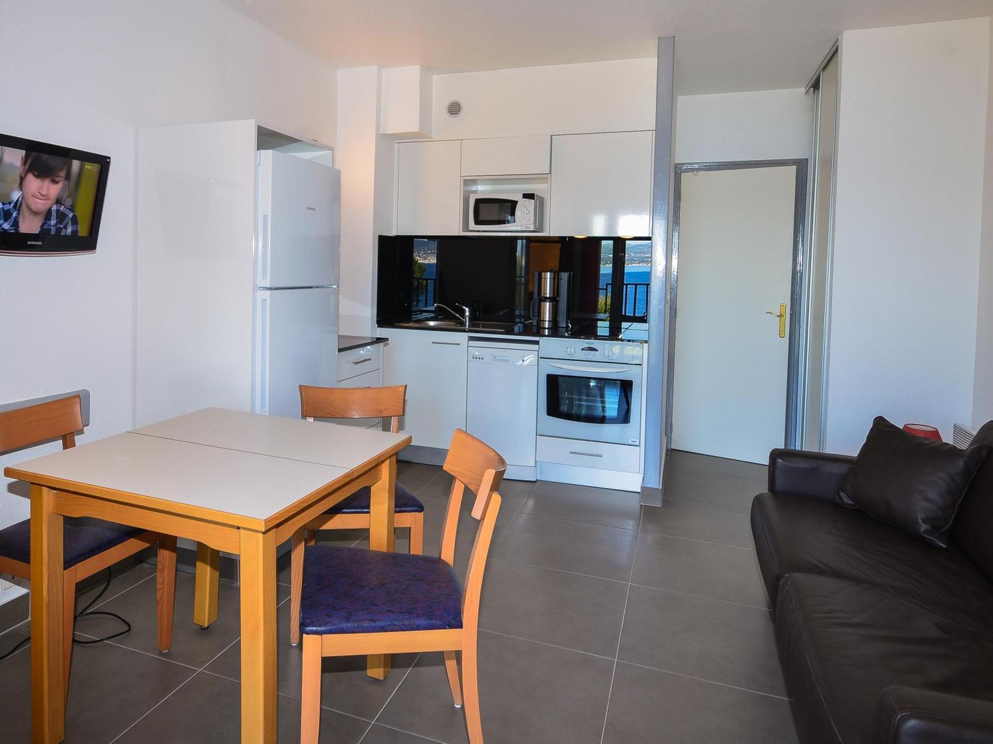 Vvf Residence Saint-Cyr-Sur-Mer Buitenkant foto
